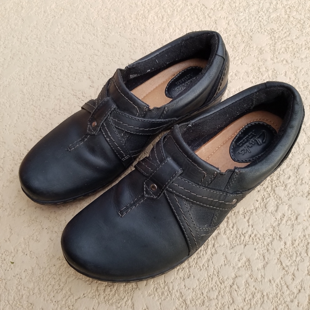 Clarks | Artisan Black Leather Slip On Loafers 6w - image 2